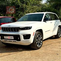 جیپ گراند شیرۆکی